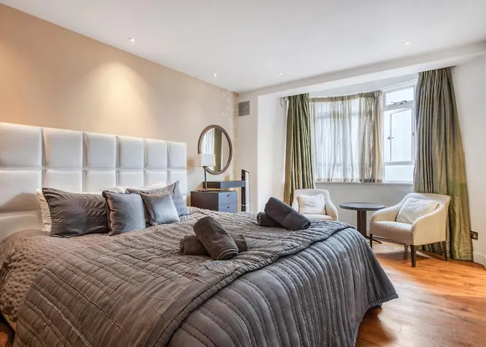 Modern 2 Bedrooms 2Bathrooms Behind Nobu Hotel